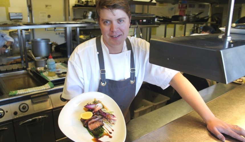 End of COVID JobKeeper could further pressure meat processing and retail trade