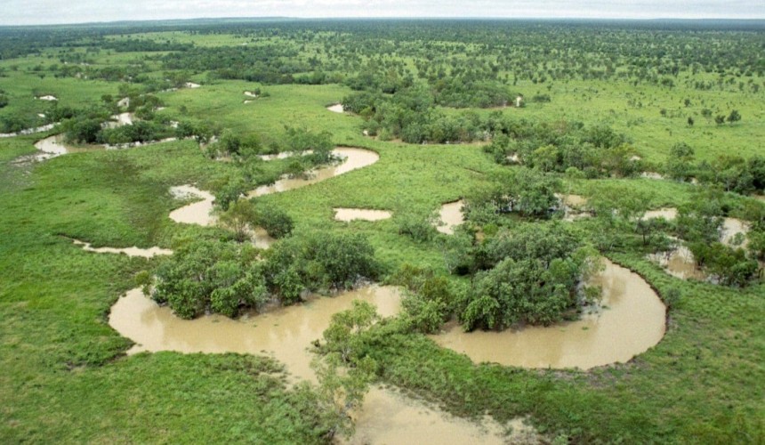 Foreign land owners must register holdings by 29 February