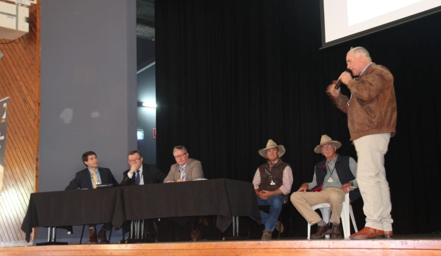 Differentiate, cooperate to improve profitability, producers told