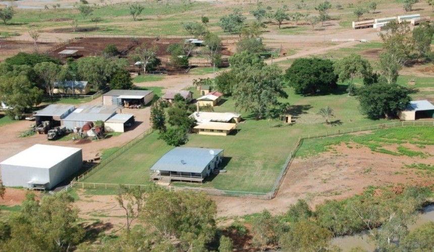 Property: Esmeralda buyer in mood for further purchases