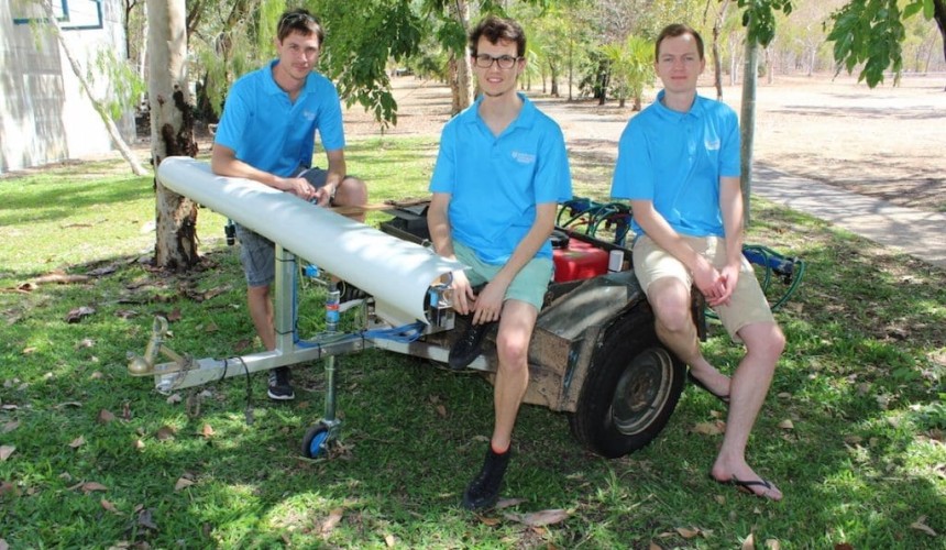 Weed-killing robot a winner for JCU student