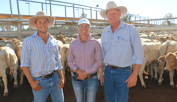 Roma store 4 Apr 2017: Weaner steers to 451c/kg