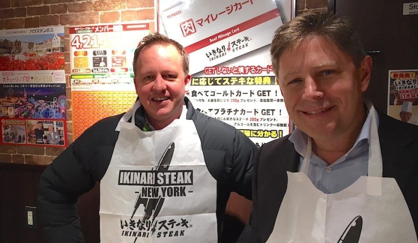 Steaks without chairs: a booming trend in Japan
