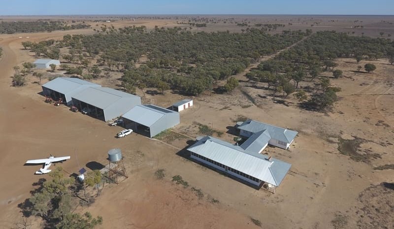 Movement at the Station – Properties for sale