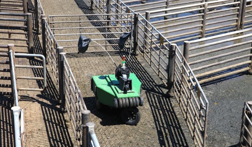 Cargill unveils industry-first robotic cattle driver + VIDEO