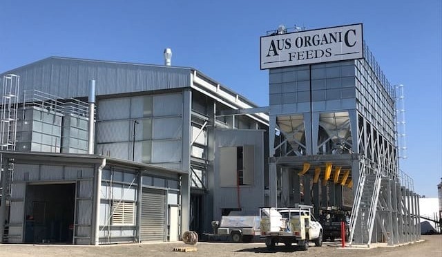 New Certified Organic stockfeed mill starts operations