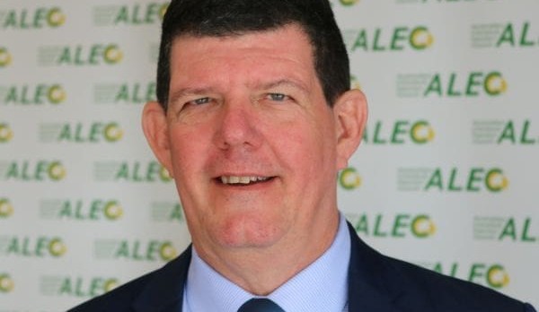 New live export beat brings Brett Pointing back to the bush