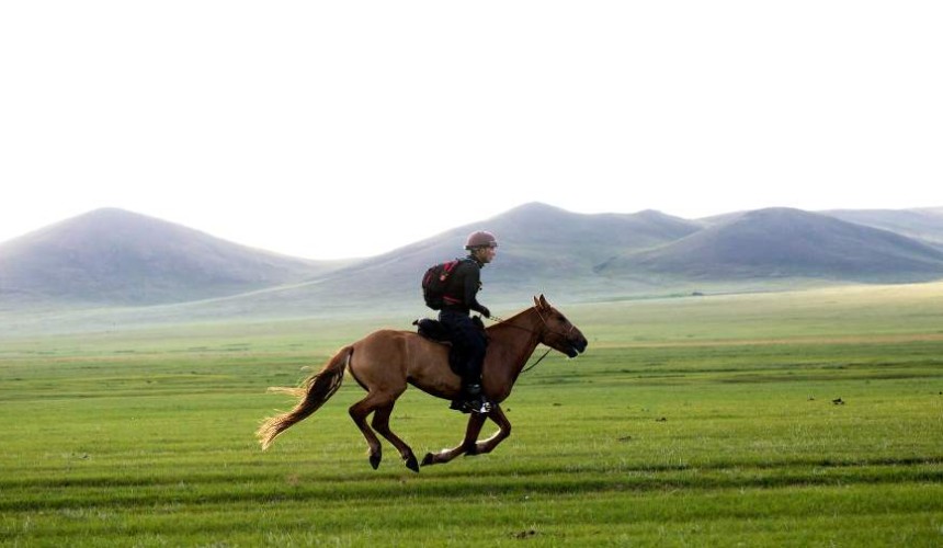 Tackling 1000km endurance ride across Mongolia for charity