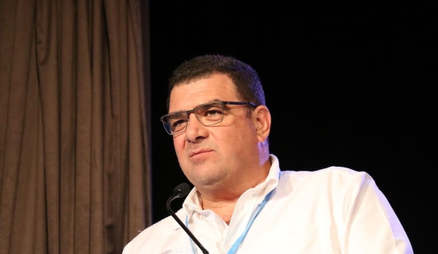 Viable livex sector ‘absolutely critical to our industry’: Strong