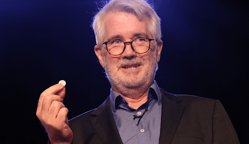 ‘Dumb is expensive’: make things better by making things different