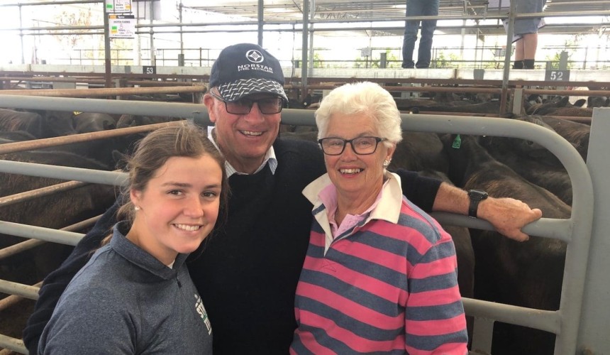 Southern weaner sales kick off: opening market underwhelms at Euroa + VIDEO