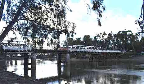 Call for permit system to ease border closure constraints