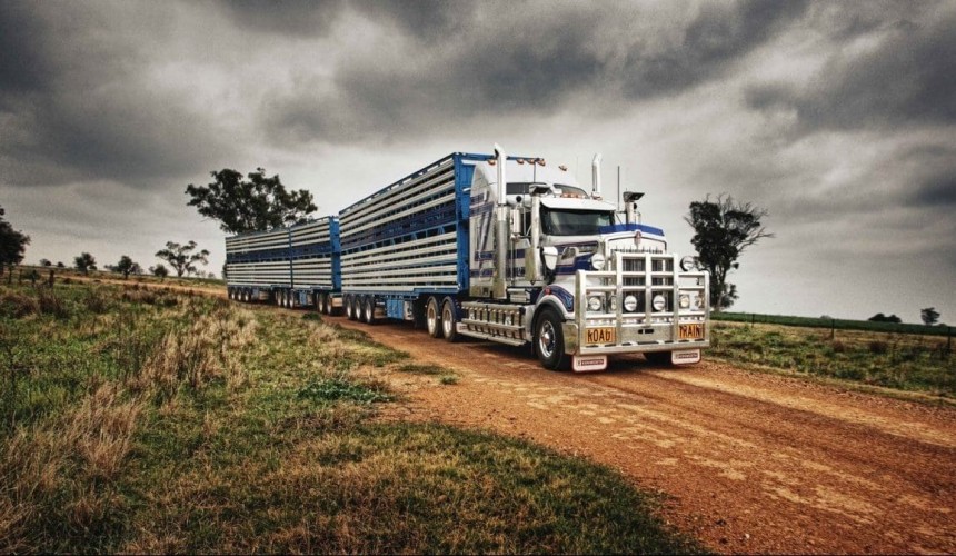 Budget draws tepid response from transport, ag