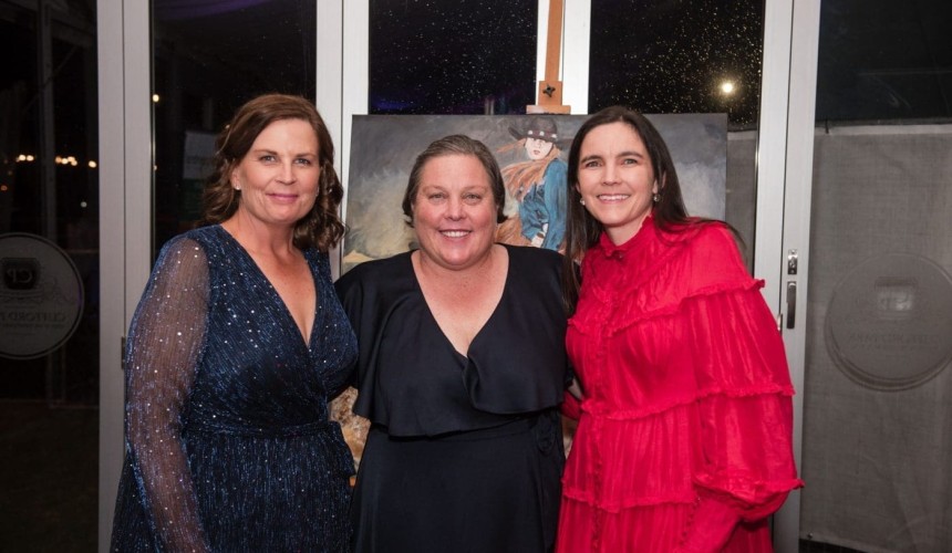 Beef, bling and bowties: Women Of Lot Feeding frock together + PICS