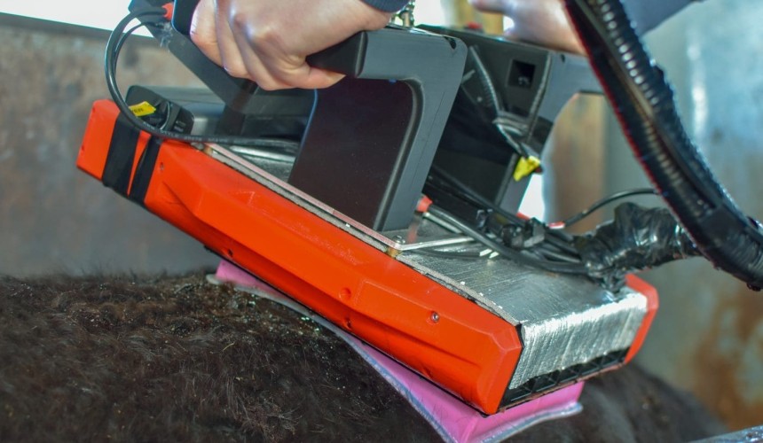 Technology delivers crushside live animal scanning for marbling, yield potential