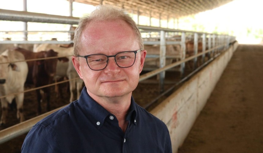 Former Chief Vet Dr Mark Schipp among 2024 King’s Birthday honours recipients