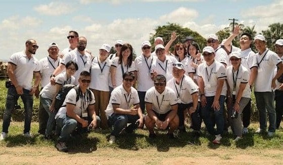 Top international chefs get a taste for Aussie beef during Qld road trip  