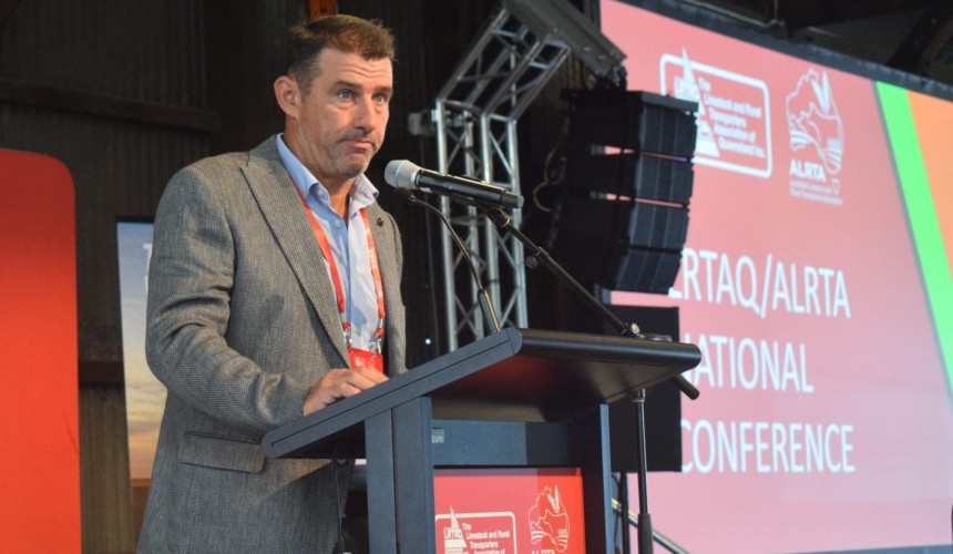 Clean and dirty topics explored at livestock transporters conference + PHOTOS