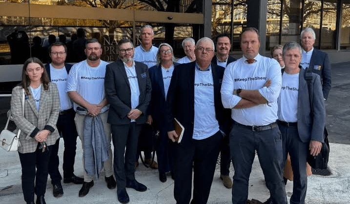 Farm body leaders walk out on Watt over 2028 sheep trade phaseout
