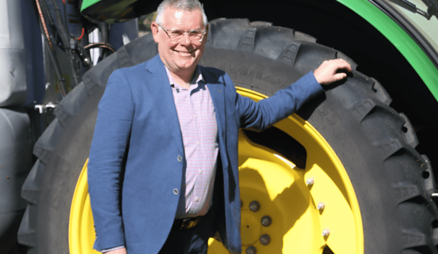 Ag minister says live cattle exports are here to stay