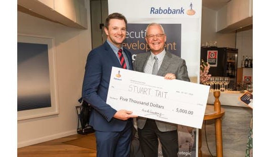 “Blue sky thinking” sees NSW farmer awarded prestigious 2024 Rabobank Business Management Prize
