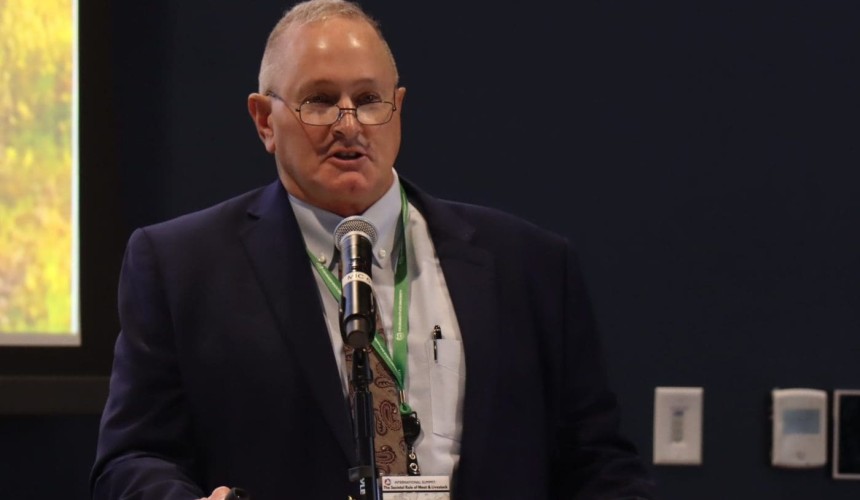 Policy makers, media and business called to align with scientific evidence on essential role of meat & livestock