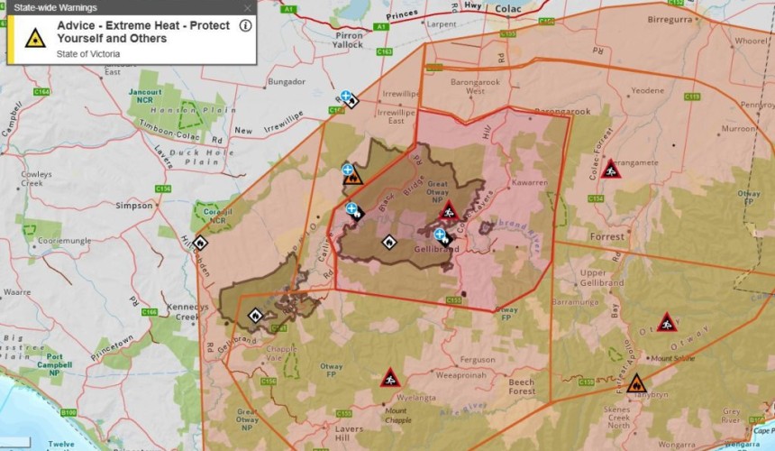 Fire concerns escalate for livestock and residents in southern Victoria