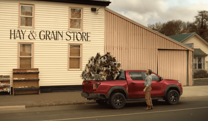 Ad Standards pulls up Toyota HiLux ad over untethered dogs