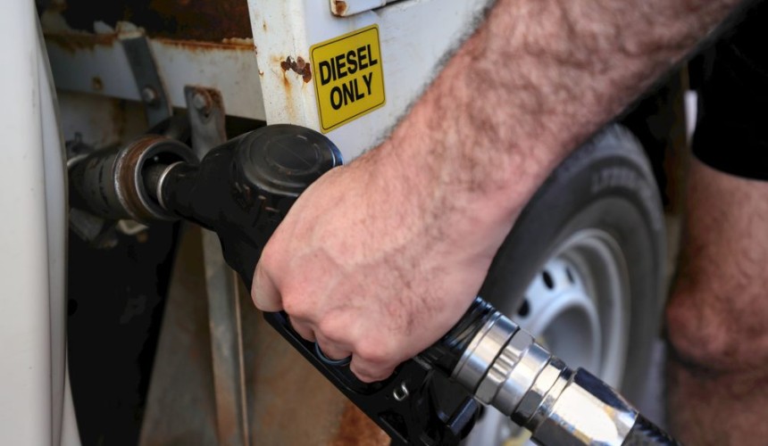 Queensland moves to fast-track Australia’s first new oil field in 50 years