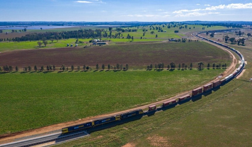 Inland Rail halted north of Parkes as $45B cost revealed