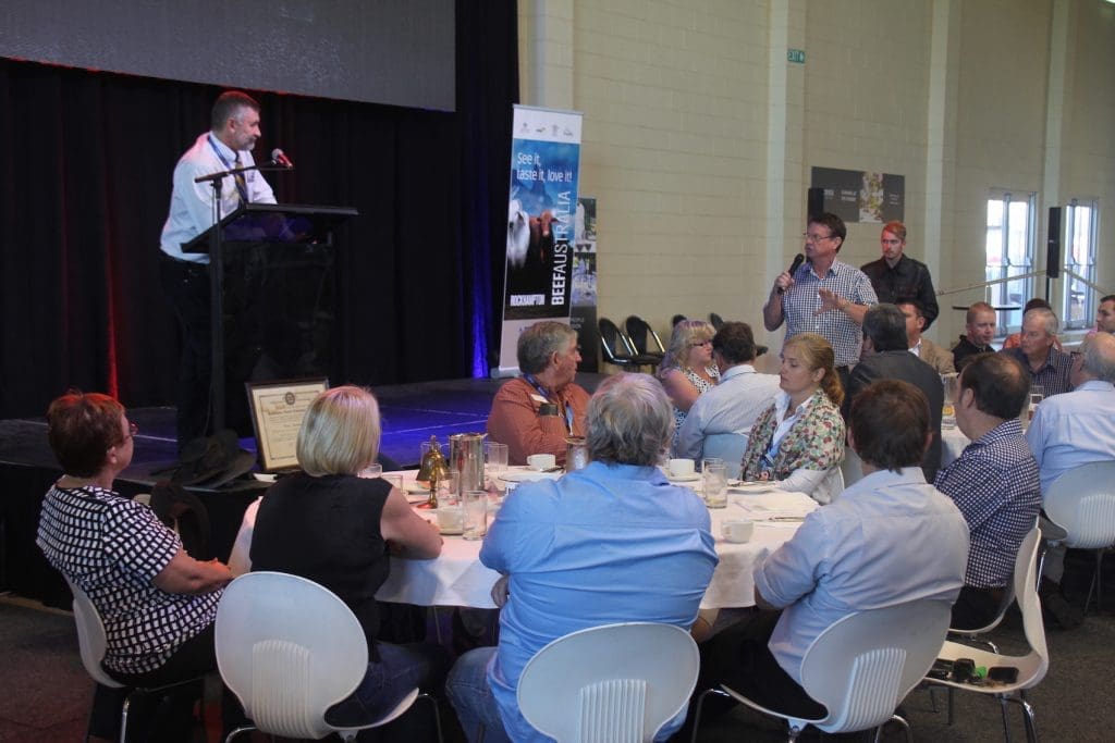 Peter Lewis takes  question on journalism from former Queensland member for Rockhampton Rob Schwarten at the Beef 2015 breakfast.